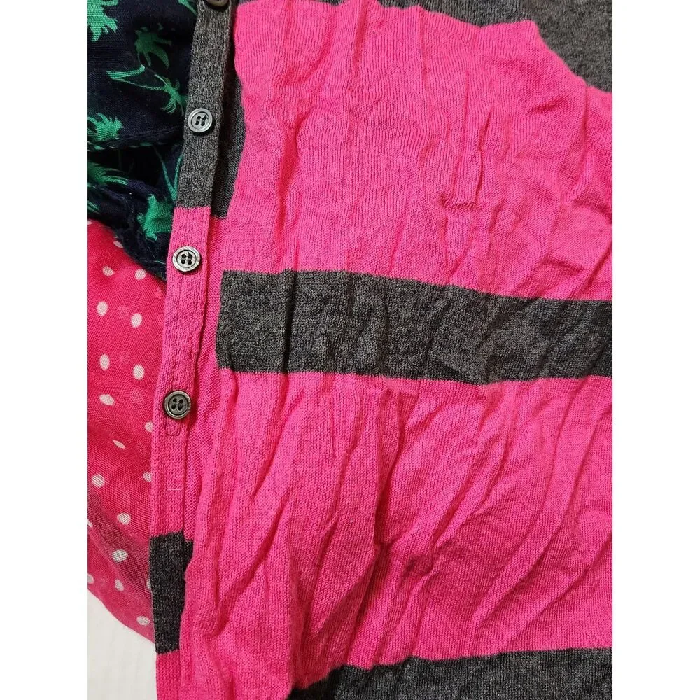 Scarf & Convertible Wrap Lot – 11 Pieces Mixed Prints & Styles